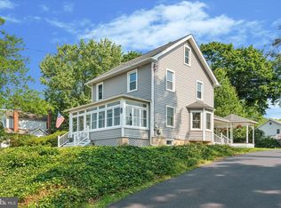 104 W Lehman Ave, Hatboro, PA 19040