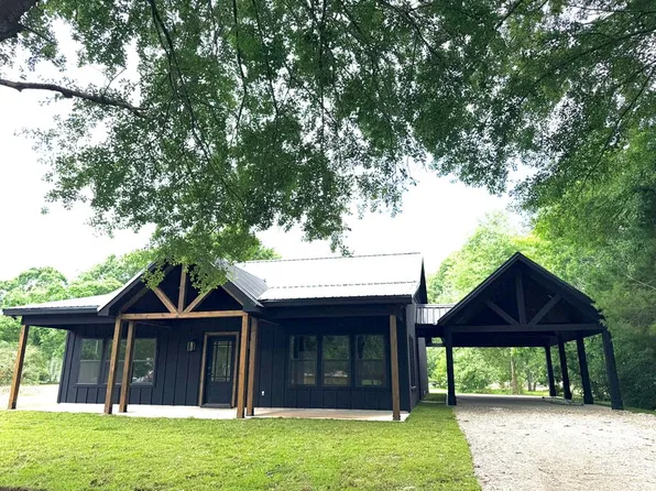 165 Salem Rd, Picayune, MS 39466