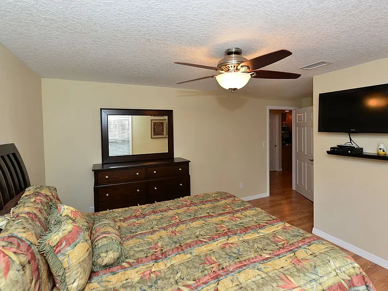 8270 Ibis St #A — Photo 16