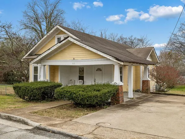 515 Water St, Carthage, TN 37030
