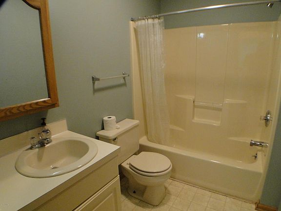 5th image of 6089 Crystal Dr #8