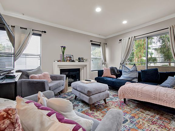 4th image of 4426 Ventura Canyon Ave APT 103
