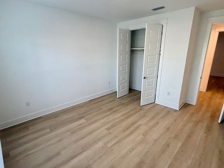 938 Crystal Bayou Blvd — Photo 24