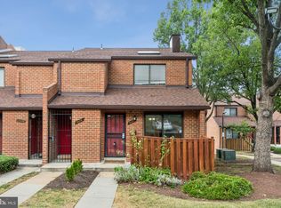 3437 Summit Ct NE #3437, Washington, DC 20018