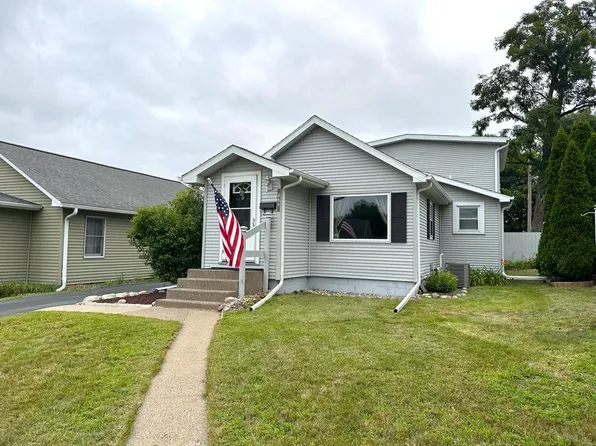 511 Hickory STREET, Onalaska, WI 54650