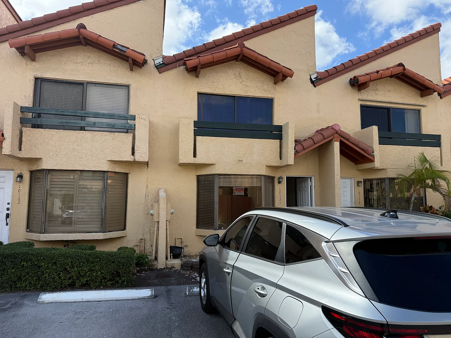 2 bed, 1152 sqft, $2,850 — Photo 2