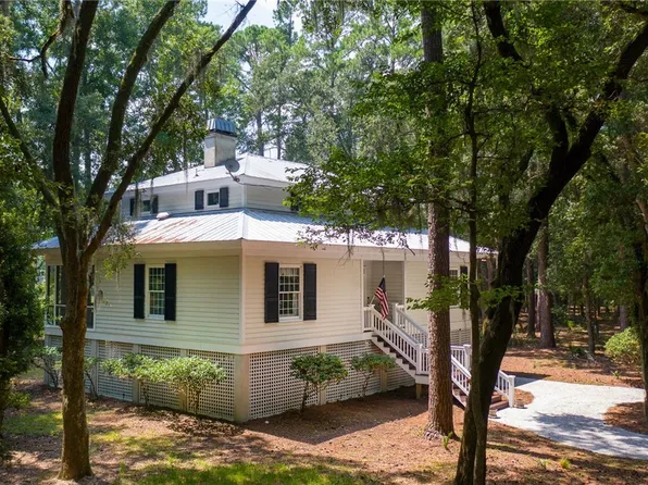 14 Masters Ct, Daufuskie Island, SC 29915