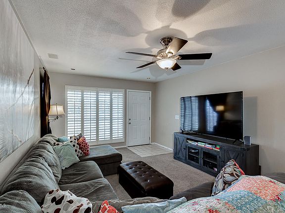 4th image of 3832 W Villa Theresa Dr