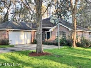 11071 Woodelm Dr E, Jacksonville, FL 32218