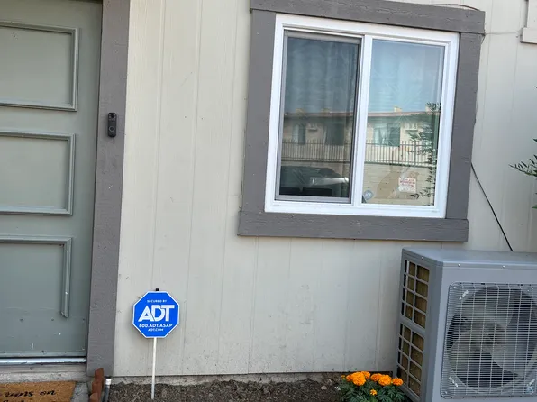 1733 Normandy Pl #74, Santa Ana, CA 92705