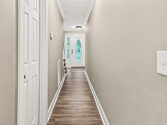 4th image of 5578 Woodstream Rd