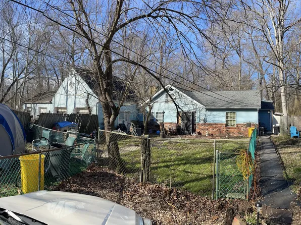 8 Lake Shore Dr, Pasadena, MD 21122