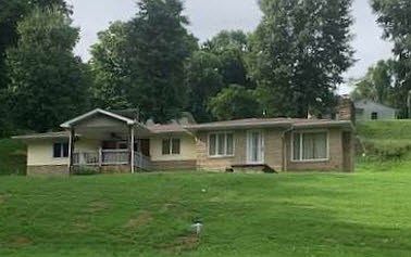 2nd image of 70998 Barries Dr
