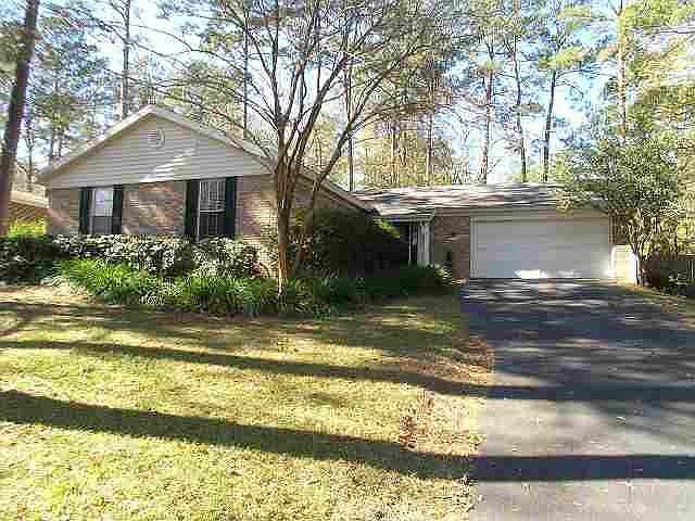 1st image of 2208 Beech Dr