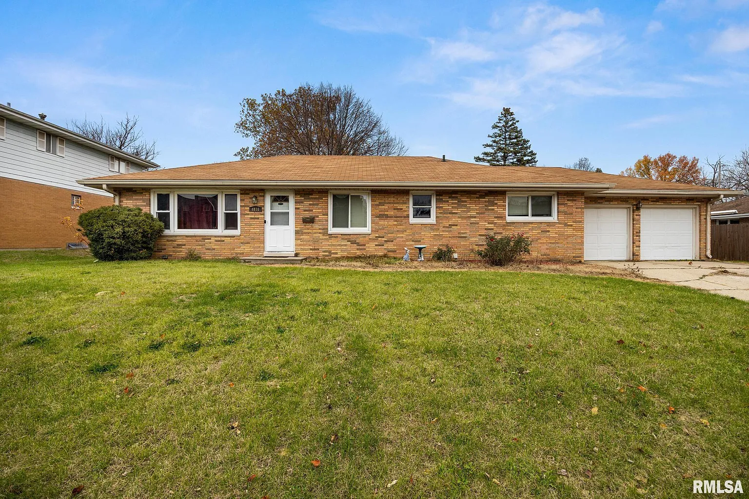 4016 N Brookdale Pl photo 1