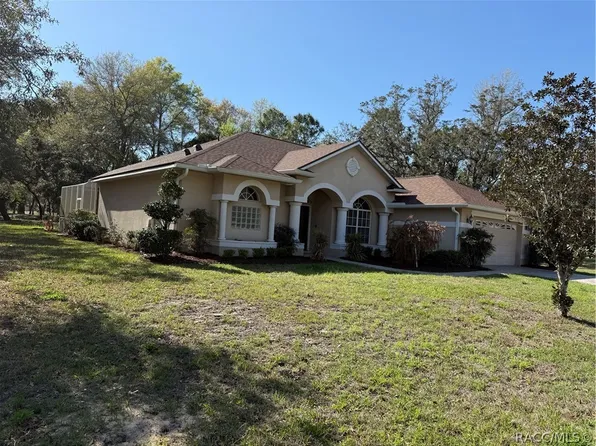 2 Woodlee Ct S, Homosassa, FL 34446