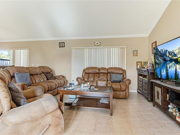 3rd image of 1705 Brightmeadow Ct