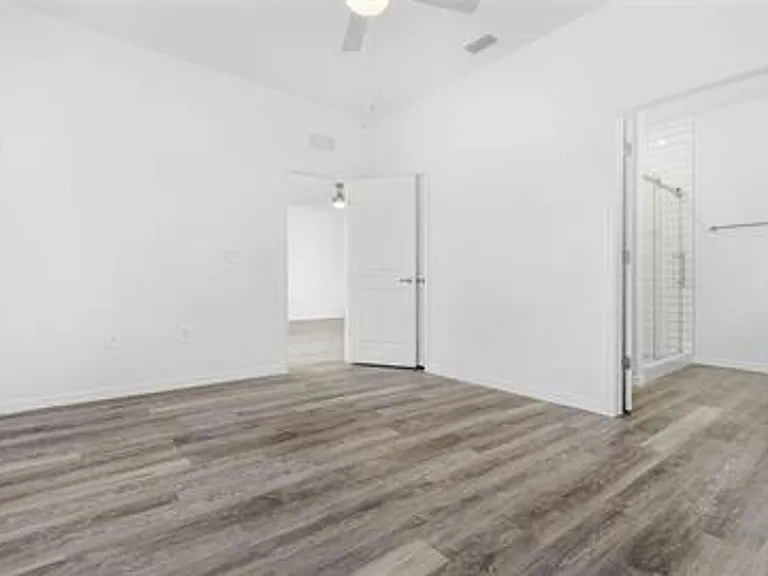 2122 Armour Rd #2122 — Photo 10