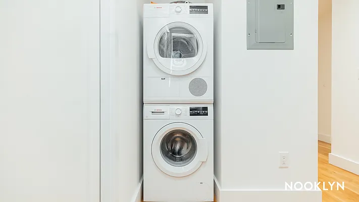 Rented by Nooklyn NYC LLC | media 13