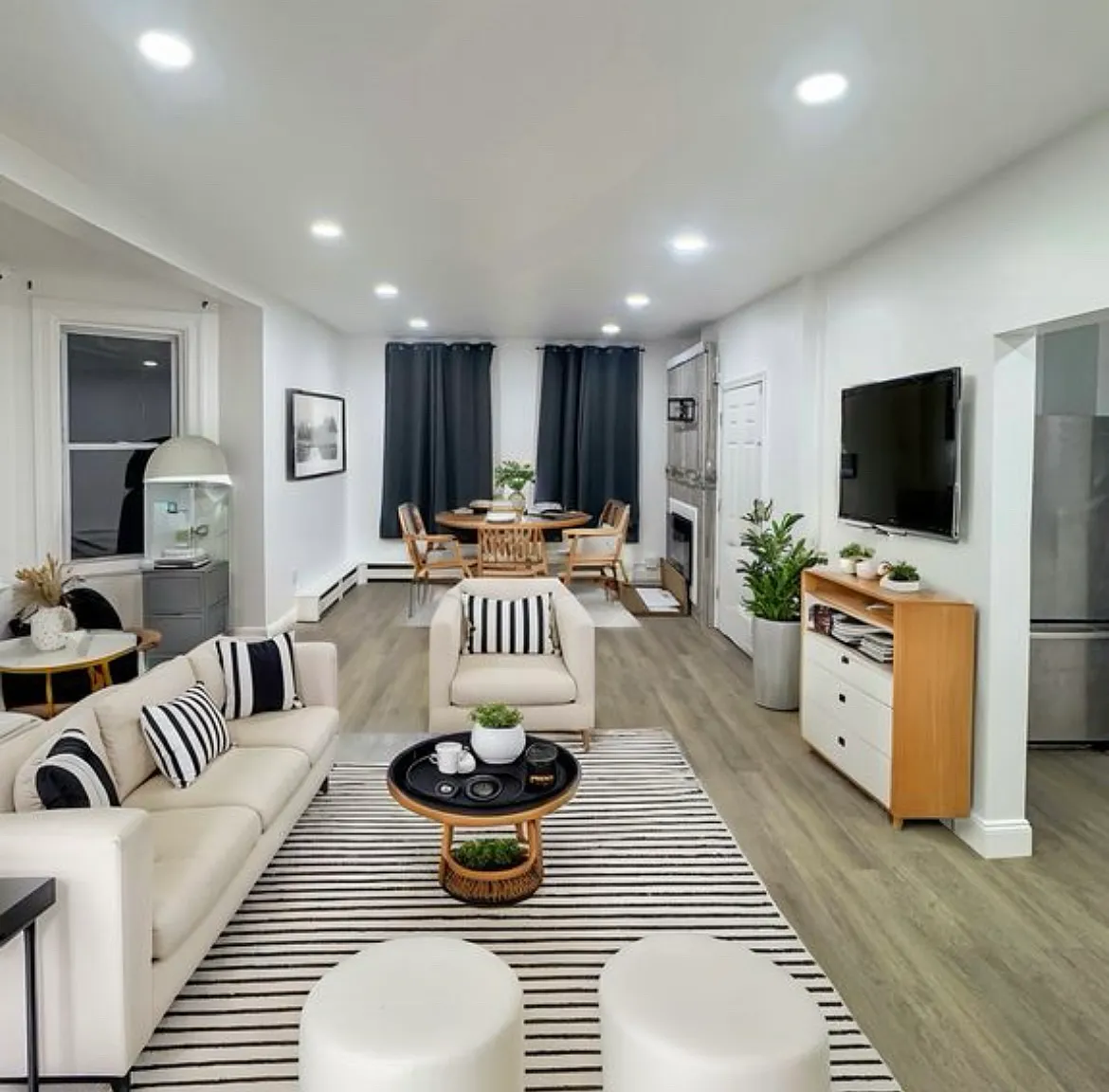 2 bed, 1200 sqft, $2,550 — Photo 4