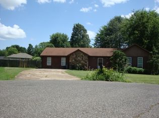 2 Pueblo Cv, Jackson, TN 38305