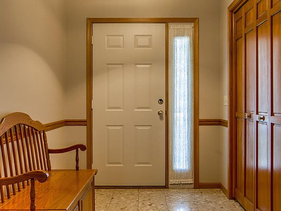 5th image of 7421 Possum Cir