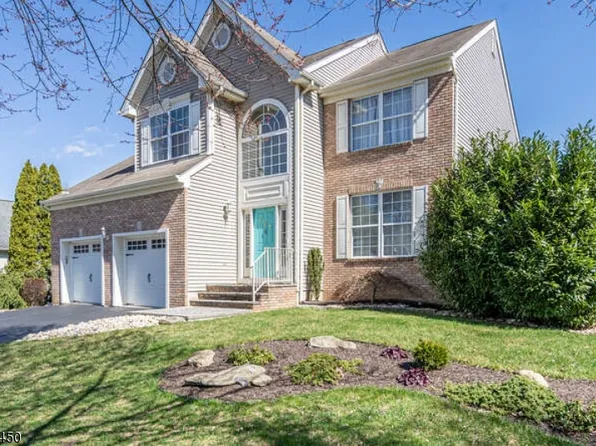 127 Carpentersville Rd, Phillipsburg Town, NJ 08865