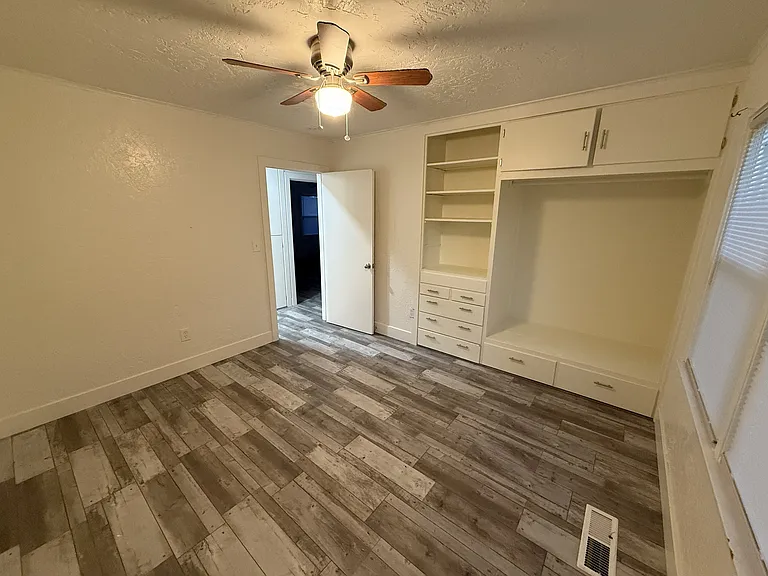 177 Almond Ave — Photo 12