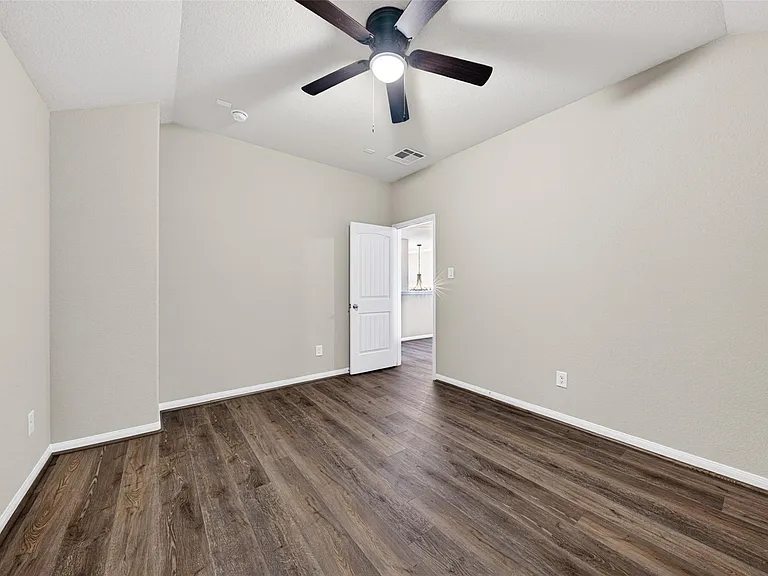 7703 Lehman Rd — Photo 41