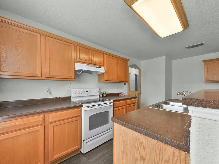 210 Hallie Pass — Photo 22