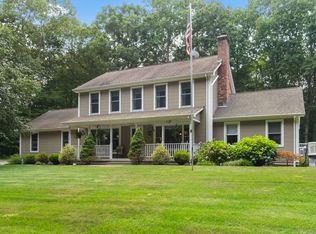 19 Starwood Trl, Colchester, CT 06415