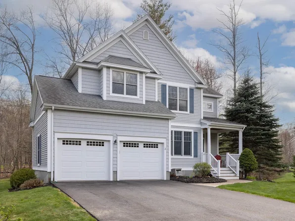 2 Quail Hollow, Stratham, NH 03885