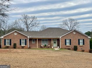 352 Hightower Ridge Rd, Covington, GA 30014