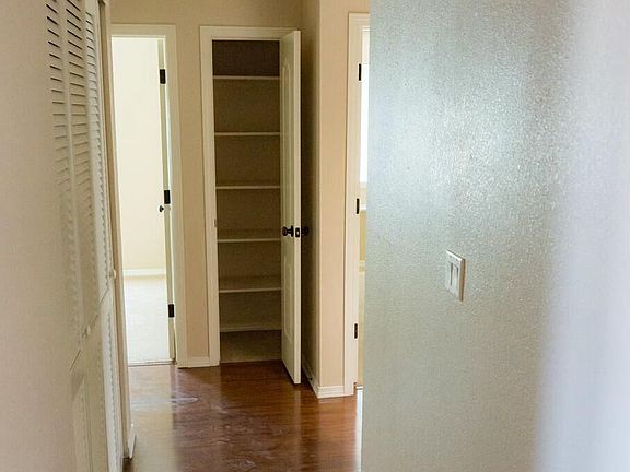 5th image of 14254 Craggy Rock Ave
