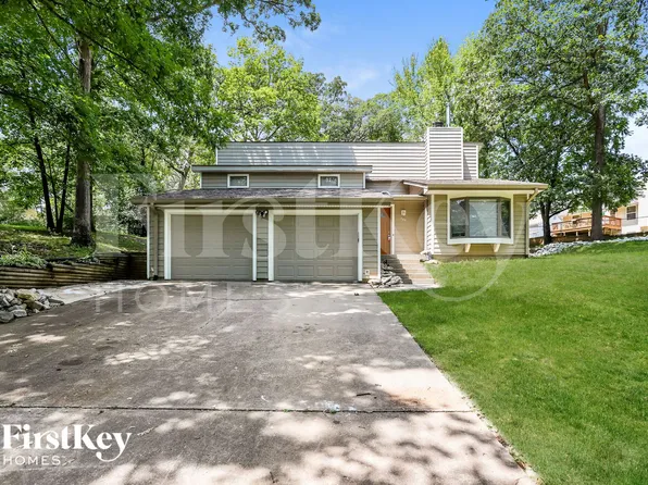 405 Montbrook Dr, O'Fallon, MO 63366