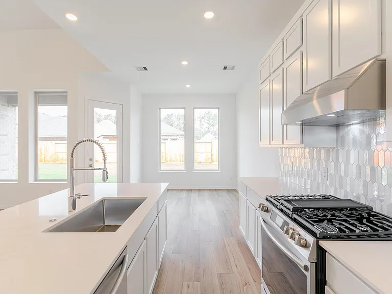 21803 Echo Bay Ct — Photo 10