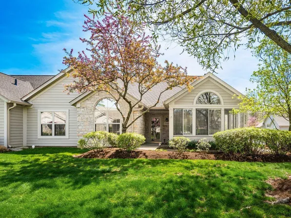5350 Meadowood Ln, Westerville, OH 43082