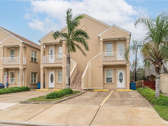 2nd image of 115 E Hibiscus St #6