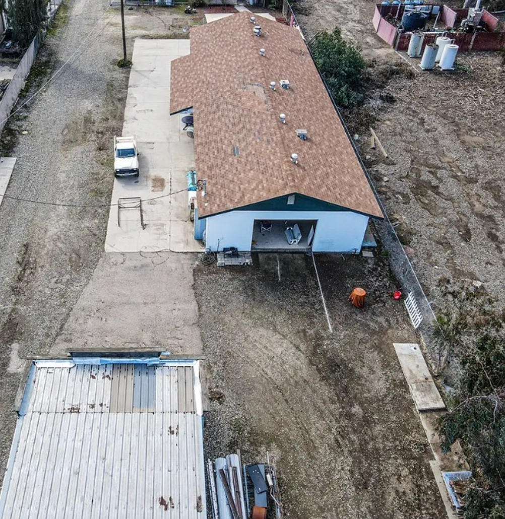 3 bed, 3000 sqft, $1,500 — Photo 3