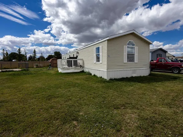 1272 W Lyons St Spc 1, Laramie, WY 82072