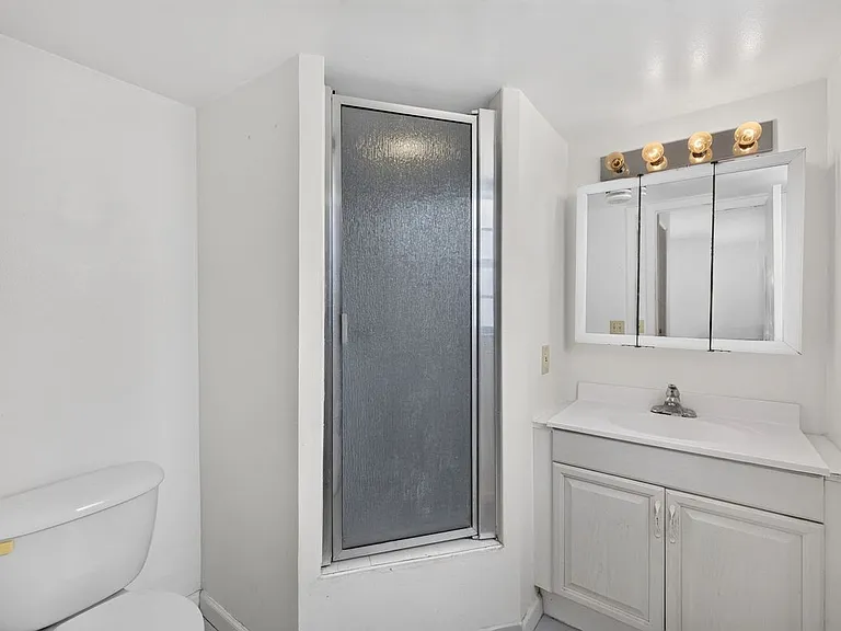 660 Tennis Club Dr #303 — Photo 12