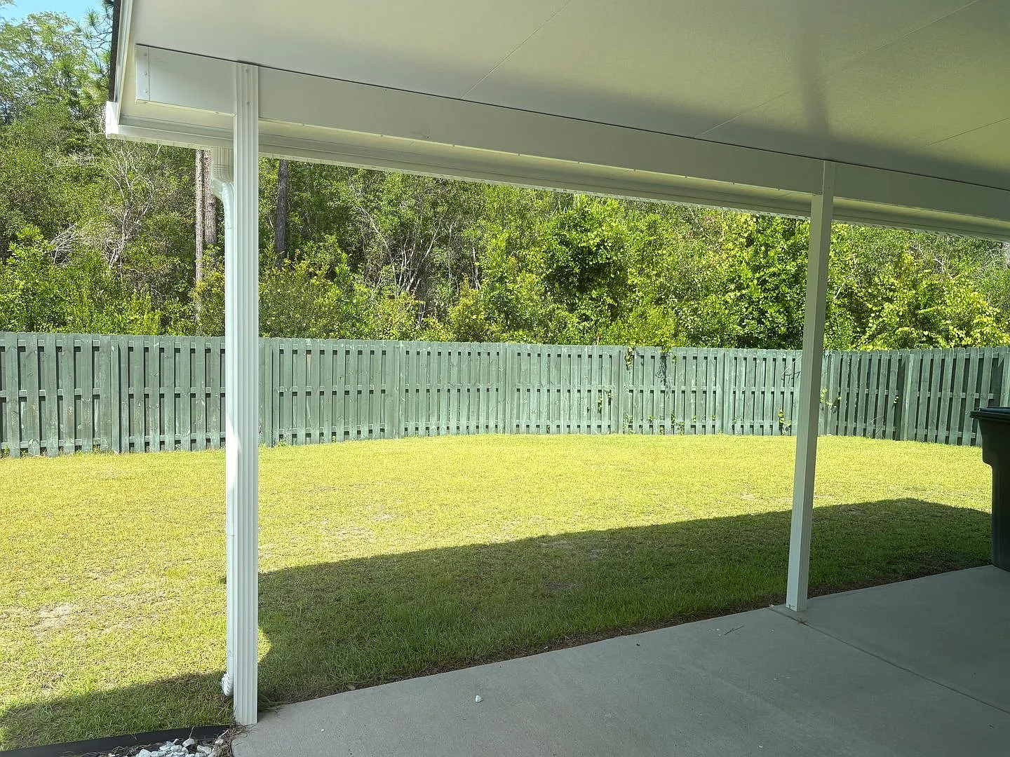 Rate Drop Alert (Was $2490/Month) And Summer Move-In Special: One Free Month Of Rent** — Photo 3