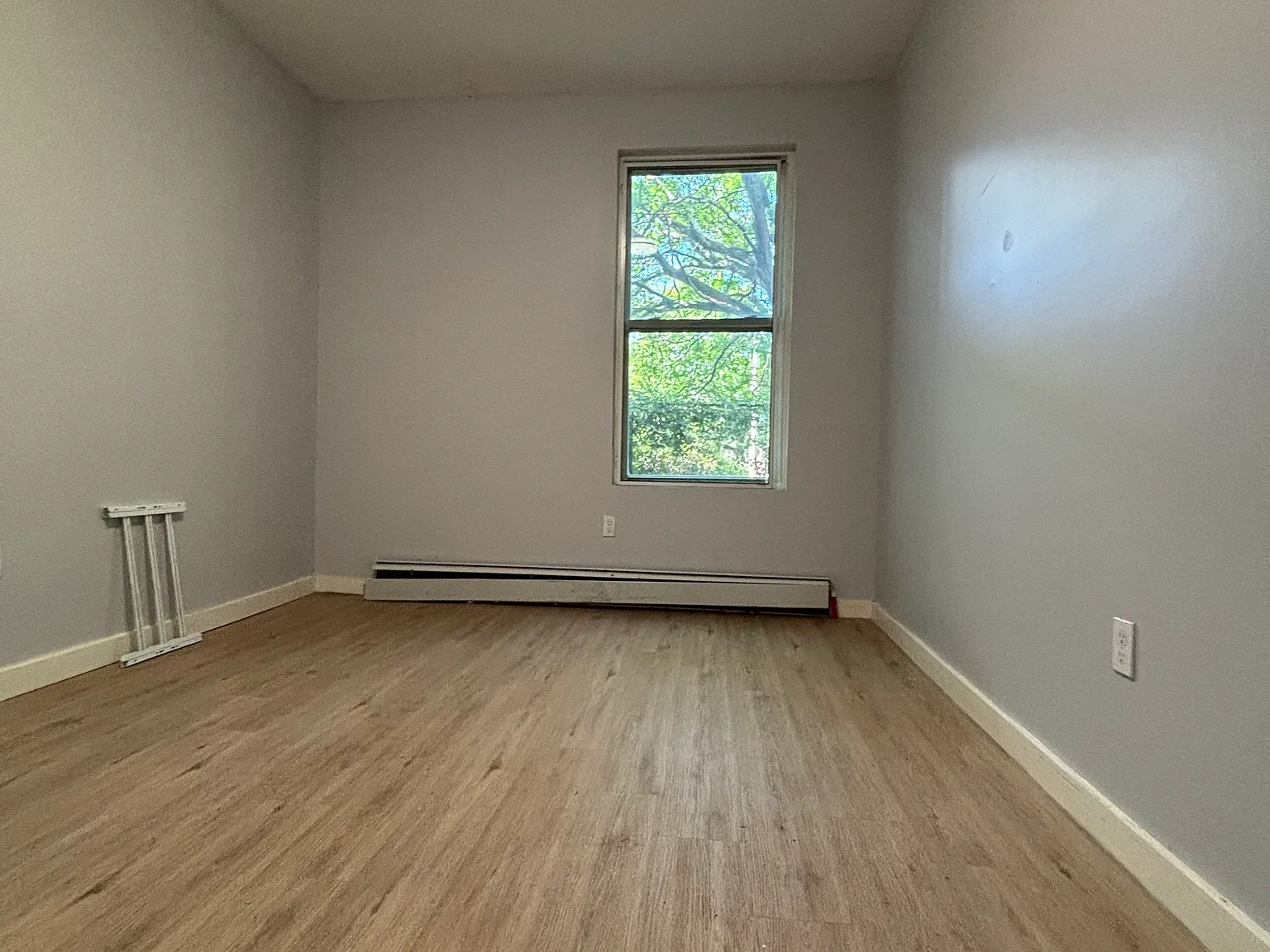 2 bed, 950 sqft, $2,000 — Photo 3