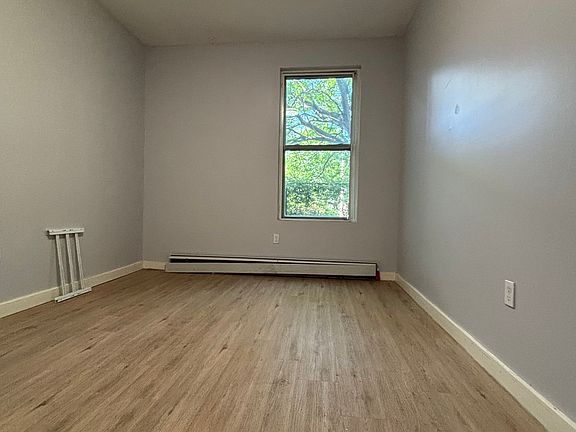 3rd image of 177 Van Nostrand Ave #11R