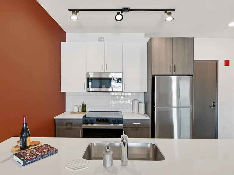 Arbor House — Photo 9