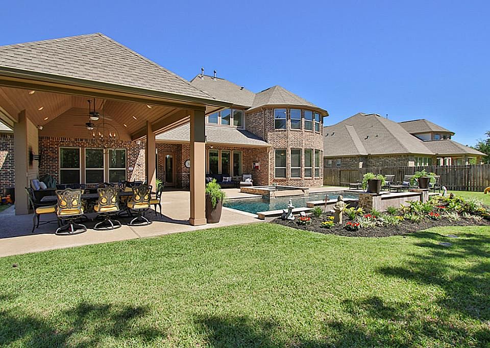 1st image of 21107 W Kelsey Creek Trl
