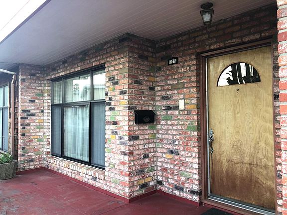 4th image of 276 Avalon Dr