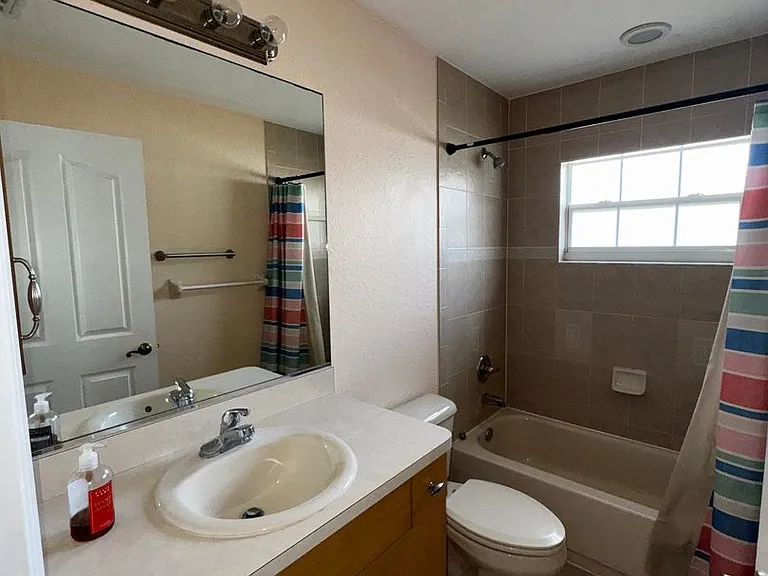 10330 SW 54th Ct — Photo 11