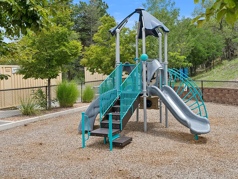 Canyon Village — Photo 18