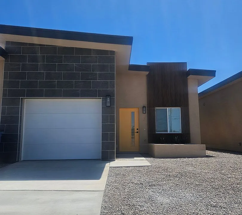 181 Hacienda Loop